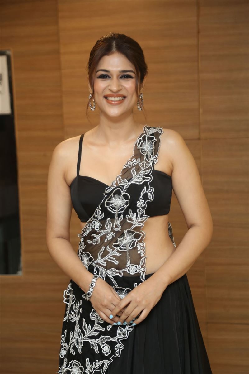 Telugu Actress Shraddha Das at Paarijatha Parvam Movie Pre Release Event